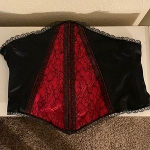 Vintage lace up corset